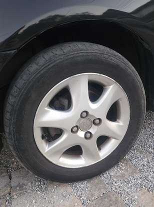 TOYOTA-COROLLA-2003