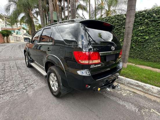 TOYOTA-HILUX SW4-3.0 SRV 4X4 16V TURBO INTERCOOLER DIESEL 4P AUTOMÁTICO TOYOTA-HILUX SW4-2008