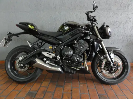 TRIUMPH STREET TRIPLE RS ABS 