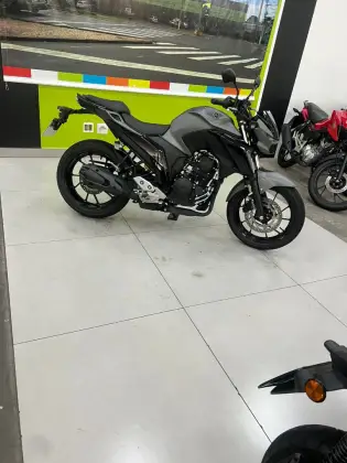 YAMAHA FZ25 FAZER CONNECTED ABS YAMAHA FZ25 FAZER CONNECTED ABS
