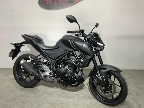 YAMAHA MT-03 ABS YAMAHA MT-03 ABS