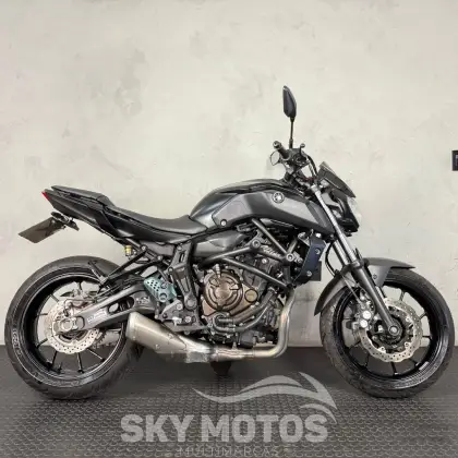YAMAHA MT-07 ABS YAMAHA MT-07 ABS