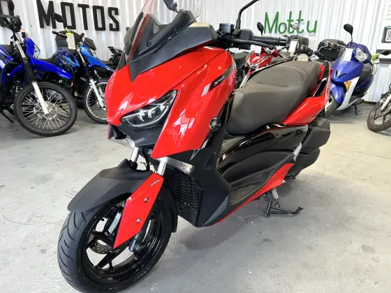 YAMAHA XMAX ABS 