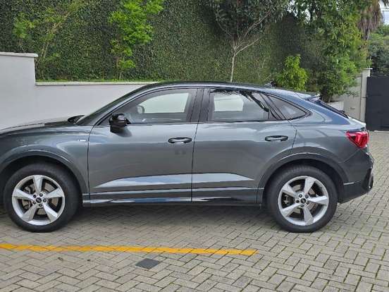 AUDI-Q3-2.0 40 TFSI GASOLINA SPORTBACK PERFORMANCE BLACK QUATTRO TIPTRONIC AUDI-Q3-2022
