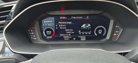AUDI-Q3-2022