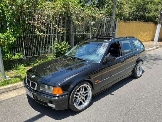 BMW-328i-2.8 TOURING 24V GASOLINA 4P AUTOMÁTICO BMW-328i-1997