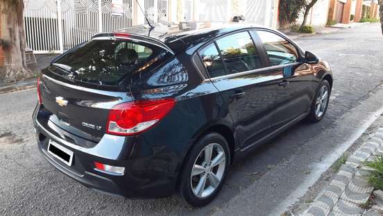 CHEVROLET-CRUZE-2015