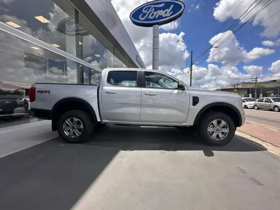 FORD-RANGER-2025
