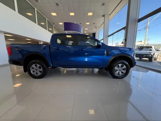 FORD-RANGER-2.0 TURBO DIESEL CD XLS 4X4 AUTOMÁTICO FORD-RANGER-2025