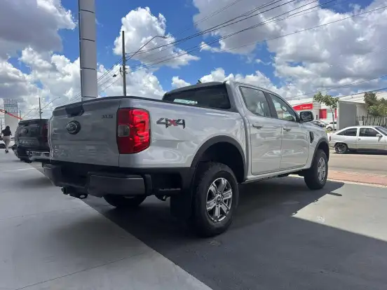 FORD-RANGER-2025