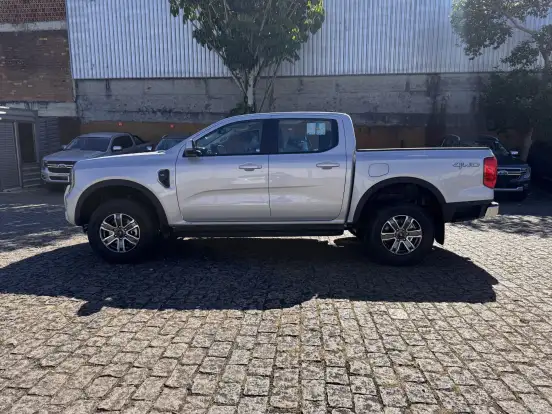FORD-RANGER-3.0 V6 TURBO DIESEL CD XLT 4X4 AUTOMÁTICO FORD-RANGER-2025