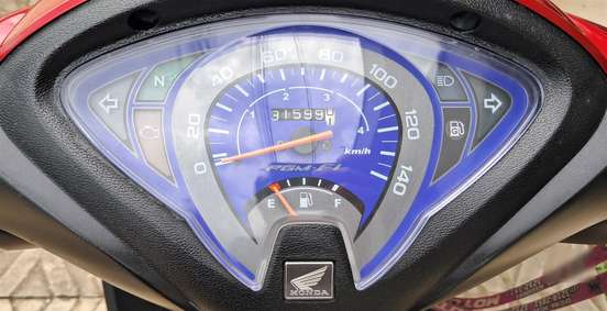 HONDA-BIZ 125 ES-2013