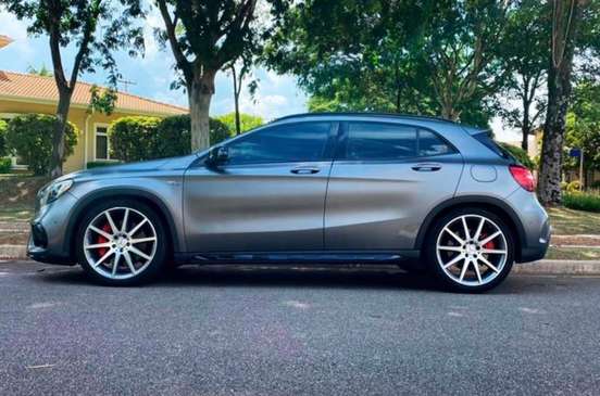 MERCEDES-BENZ-GLA 45 AMG-2.0 CGI GASOLINA 4MATIC SPEEDSHIFT MERCEDES-BENZ-GLA 45 AMG-2018