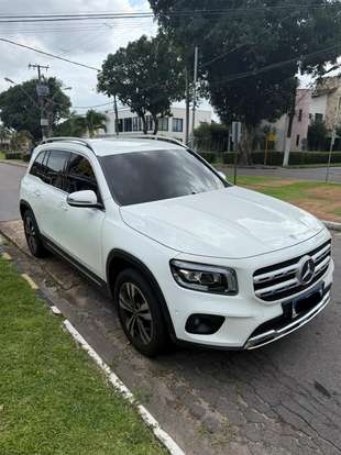 MERCEDES-BENZ-GLB 200-2021