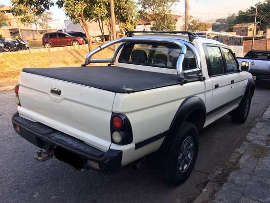 MITSUBISHI-L200-2.5 GL 4X4 CD 8V TURBO DIESEL 4P MANUAL MITSUBISHI-L200-2010