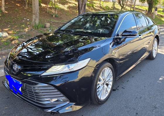 TOYOTA CAMRY 3.5 XLE V6 24V GASOLINA 4P AUTOMÁTICO