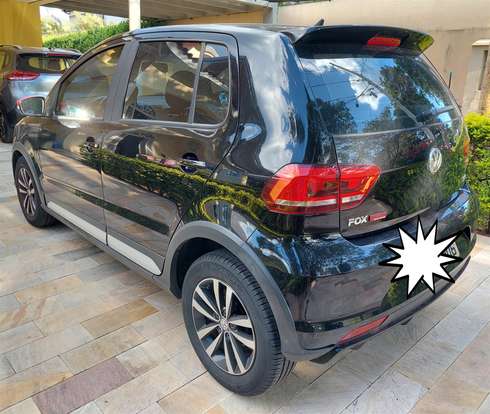 VOLKSWAGEN-FOX-1.6 MSI PEPPER 16V FLEX 4P MANUAL VOLKSWAGEN-FOX-2015