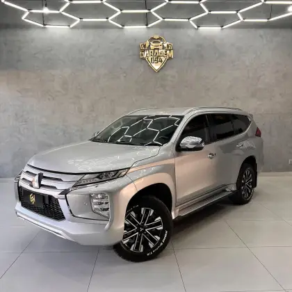MITSUBISHI PAJERO SPORT 2.4 16V MIVEC TURBO DIESEL HPE AWD AUTOMÁTICO