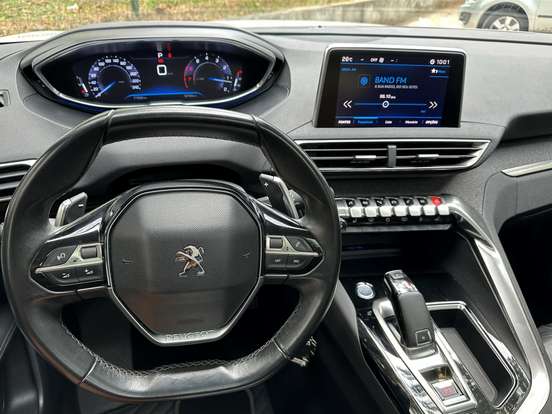 PEUGEOT-3008-1.6 GRIFFE THP 16V GASOLINA 4P AUTOMÁTICO PEUGEOT-3008-2017