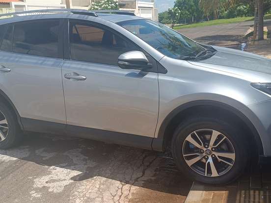 TOYOTA-RAV4-2.0 TOP 4X2 16V GASOLINA 4P AUTOMÁTICO TOYOTA-RAV4-2018