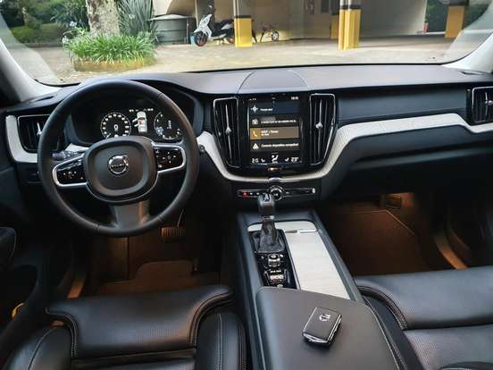 VOLVO-XC60-2.0 T5 GASOLINA INSCRIPTION AWD GEARTRONIC VOLVO-XC60-2019