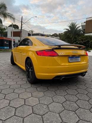 AUDI-TT-2015