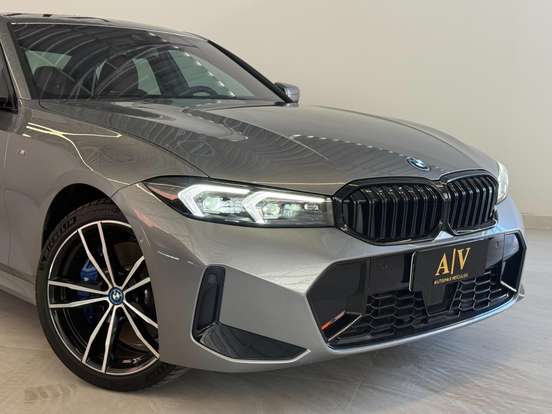 BMW-330e-2.0 16V TURBO HÍBRIDO M SPORT AUTOMÁTICO BMW-330e-2024