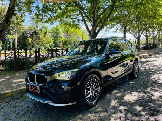 BMW X1 2.0 16V TURBO ACTIVEFLEX SDRIVE20I X-LINE 4P AUTOMÁTICO