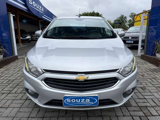 CHEVROLET-ONIX-2018