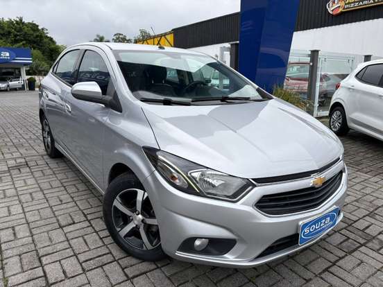 CHEVROLET-ONIX-2018