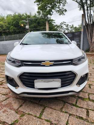 CHEVROLET-TRACKER-2017