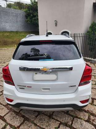 CHEVROLET-TRACKER-2017