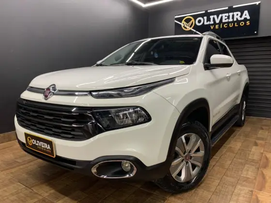 FIAT TORO 1.8 16V EVO FLEX FREEDOM AT6 FIAT TORO 1.8 16V EVO FLEX FREEDOM AT6