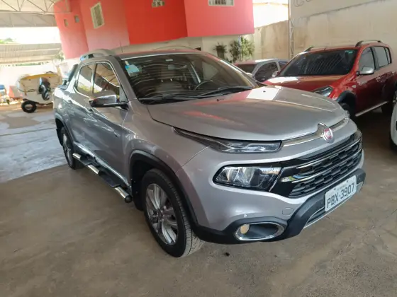 FIAT TORO 2.0 16V TURBO DIESEL RANCH 4WD AT9