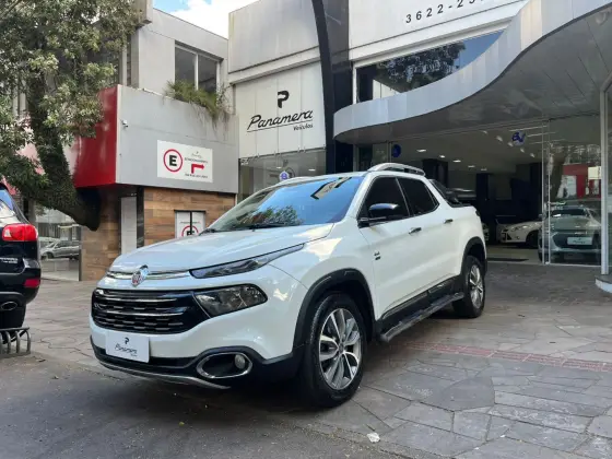 FIAT TORO 2.0 16V TURBO DIESEL VOLCANO 4WD AT9 FIAT TORO 2.0 16V TURBO DIESEL VOLCANO 4WD AT9