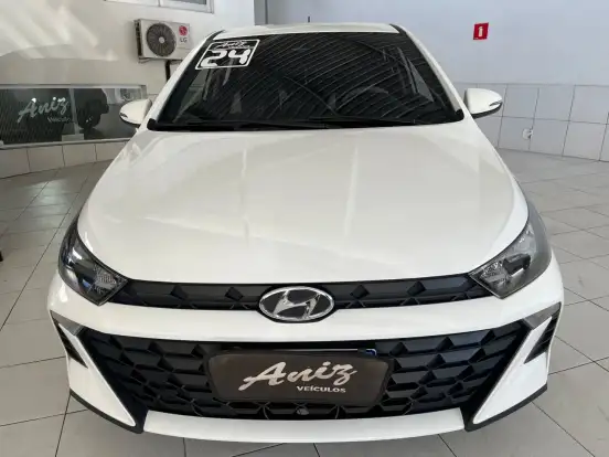 HYUNDAI-HB20-2023