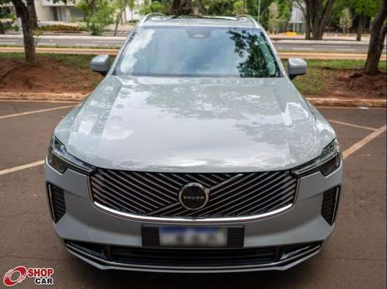 VOLVO-XC90-2025