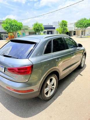 AUDI-Q3-2017