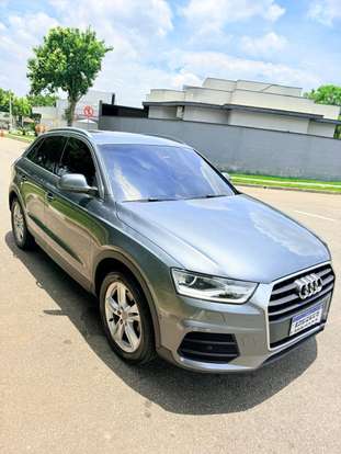 AUDI-Q3-2017