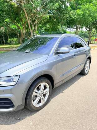 AUDI-Q3-2017