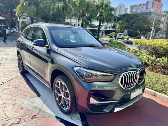BMW X1 2.0 16V TURBO ACTIVEFLEX SDRIVE20I X-LINE 4P AUTOMÁTICO