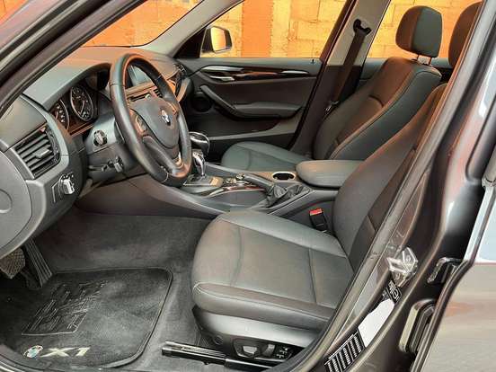 BMW-X1-2.0 16V TURBO GASOLINA SDRIVE20I 4P AUTOMÁTICO BMW-X1-2013