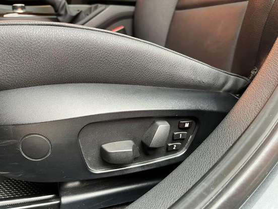 BMW-X1-2.0 16V TURBO GASOLINA SDRIVE20I 4P AUTOMÁTICO BMW-X1-2013