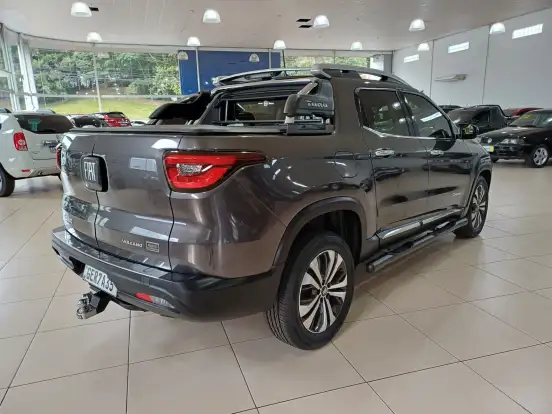 FIAT-TORO-2023