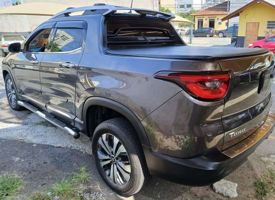 FIAT-TORO-2021