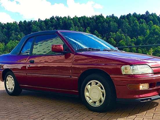 FORD-ESCORT-2.0 I XR3 CONVERSÍVEL 8V GASOLINA 2P MANUAL FORD-ESCORT-1993