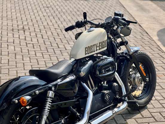 HARLEY-DAVIDSON-SPORTSTER FORTY-EIGHT-2014