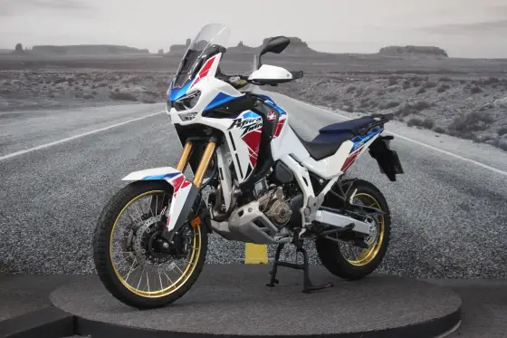 HONDA CRF 1100L AFRICA TWIN ADVENTURE SPORTS ES DCT HONDA CRF 1100L AFRICA TWIN ADVENTURE SPORTS ES DCT