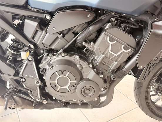 HONDA-CB 1000R BLACK EDITION ABS HONDA-CB 1000R BLACK EDITION ABS-2024