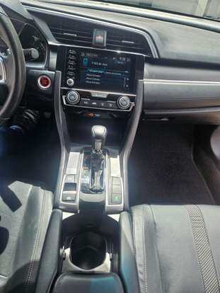 HONDA-CIVIC-2021